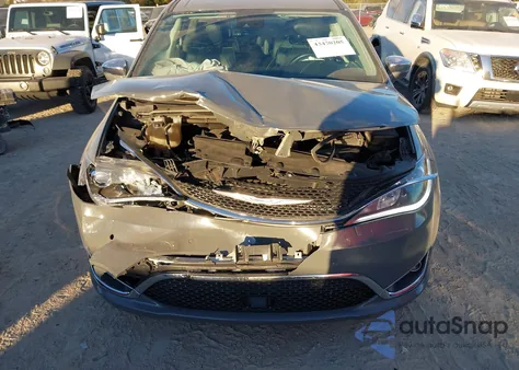 2020 Chrysler Pacifica Limited z USA, uszkodzony, nr VIN 2C4RC1GG2LR252673